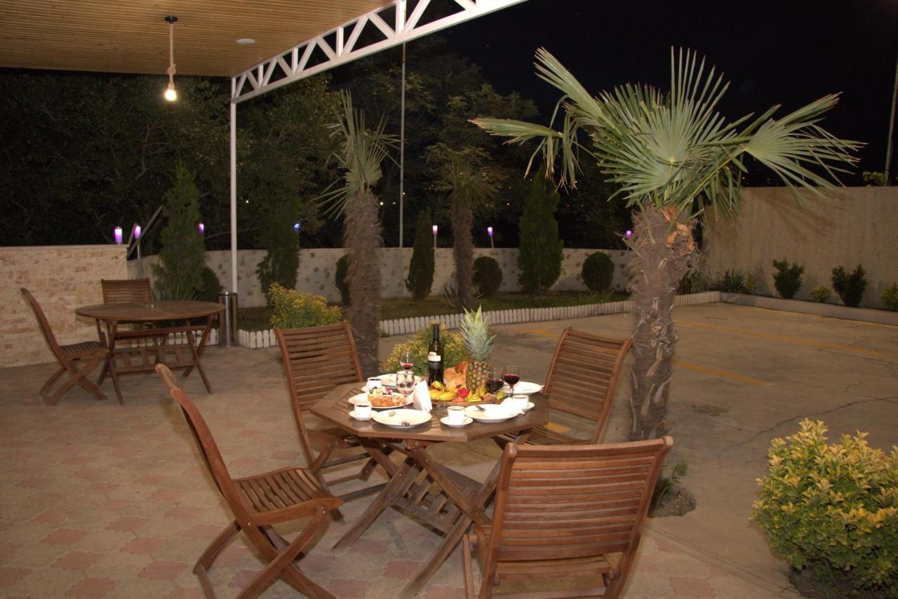 Hotel Agava Тбілісі Екстер'єр фото