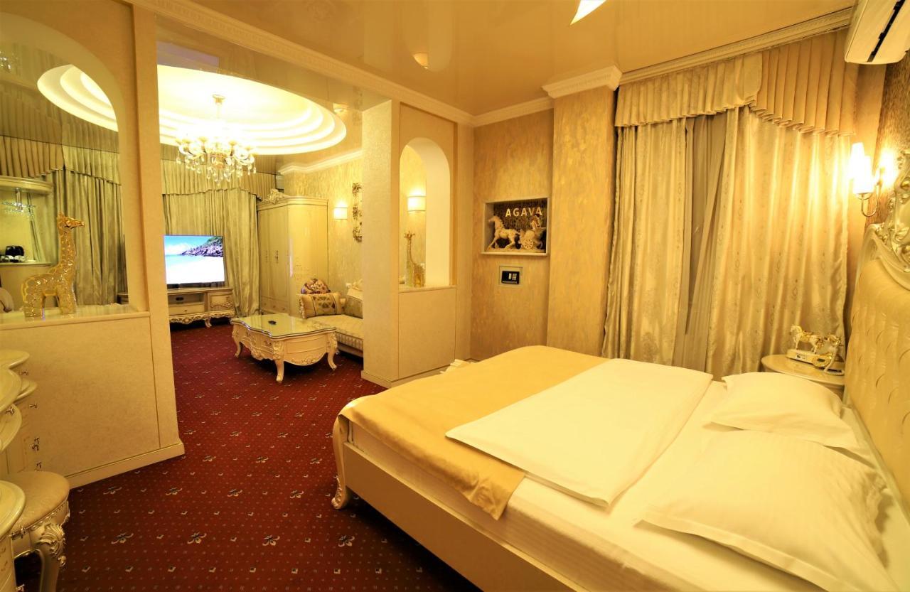 Hotel Agava Тбілісі Екстер'єр фото