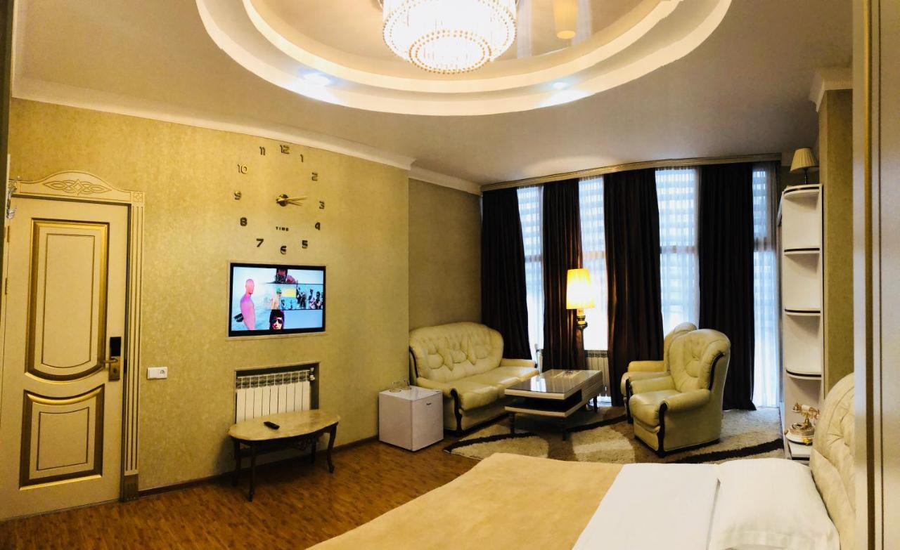 Hotel Agava Тбілісі Екстер'єр фото